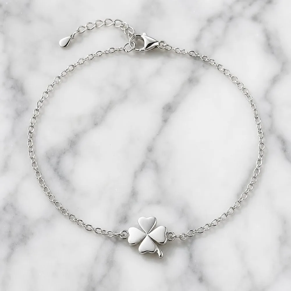 Phoxel-generated jewelry photo — Clean