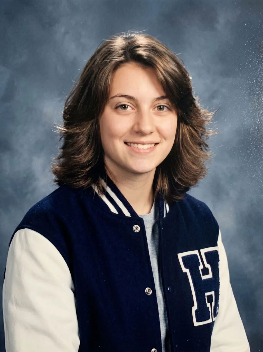 Phoxel result for a young woman with long brown hair, 2 of 3, generated from the source photos